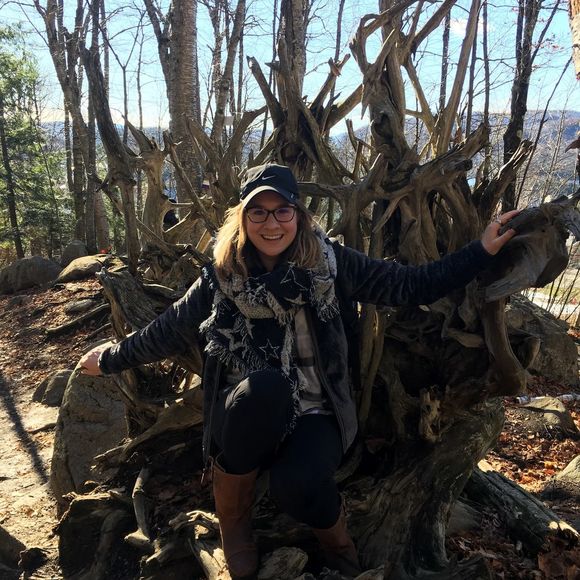 Meet your Posher, Jenna - Picture 1 of 1